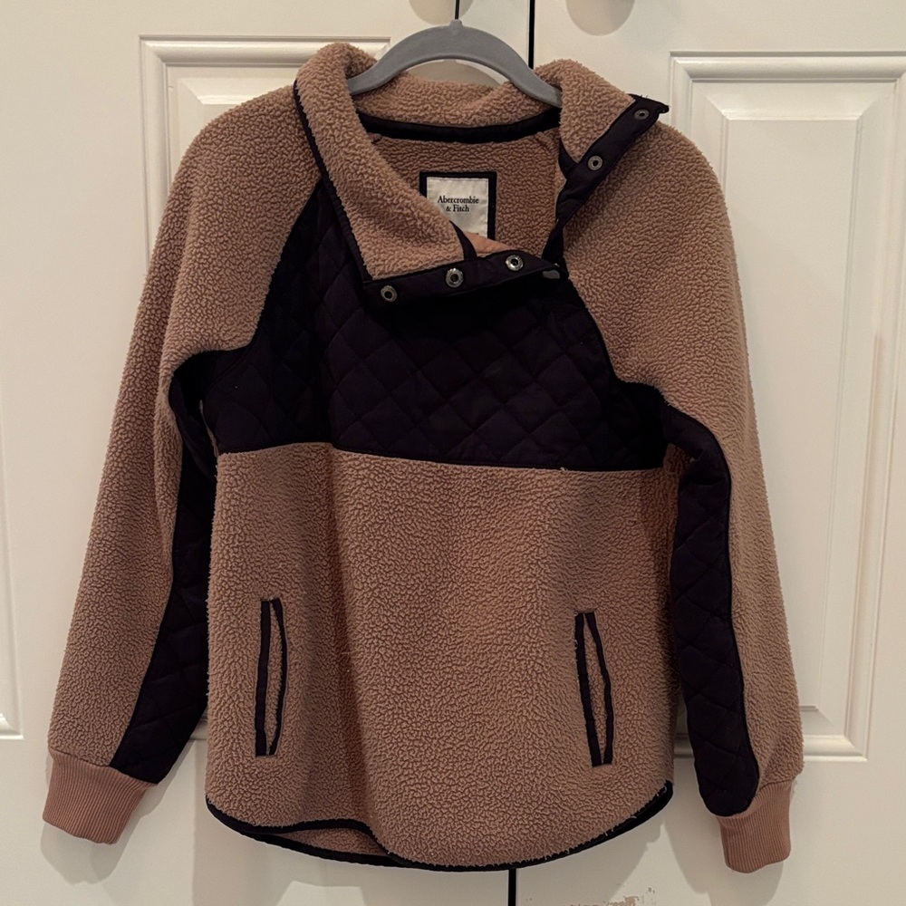 Tan and Black Quilted Pullover